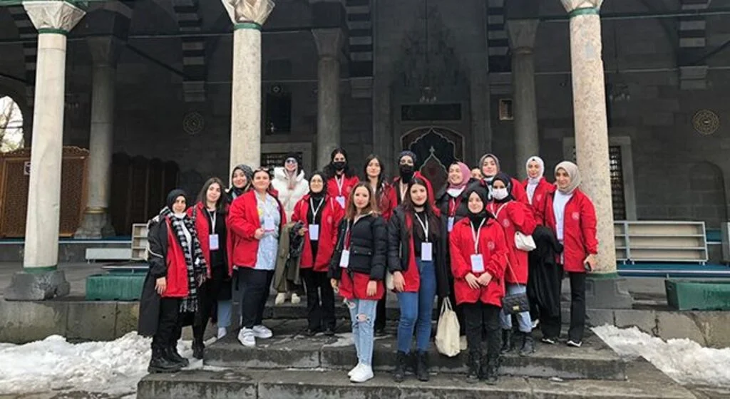 Samsunlu Gençler Kayseri'yi Gezdi