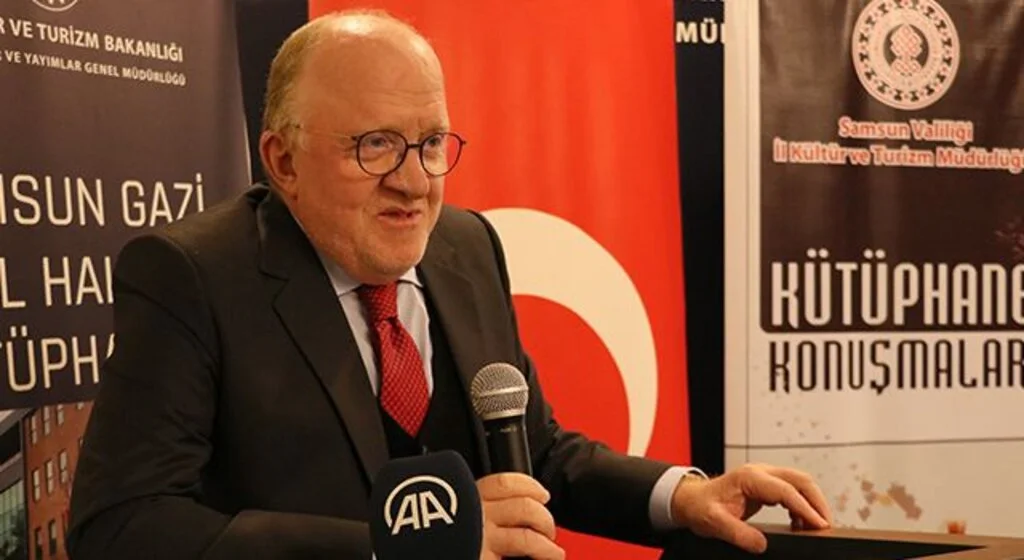 SAMÜ Rektörü Prof. Dr. Mahmut Aydın: Değeri azalmayan tek şey kitaptır