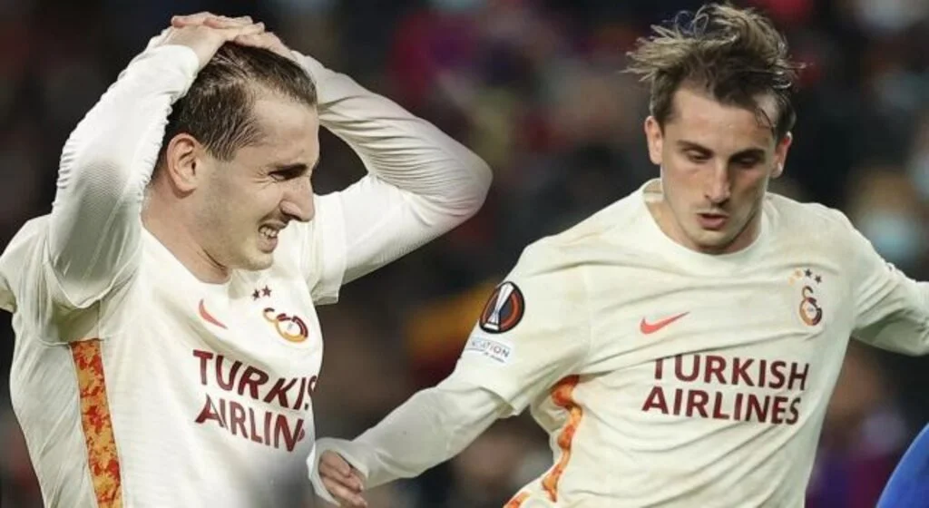 Sarı-kırmızılı genç yıldız Kerem Aktürkoğlu'nun Camp Nou'da