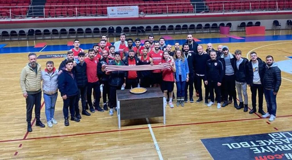 Şimşeklerden Samsunspor Basketbol'a Tatlı Ziyaret