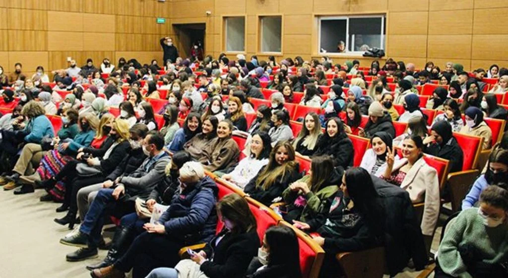 Tiyatro Günleri etkinliği başladı