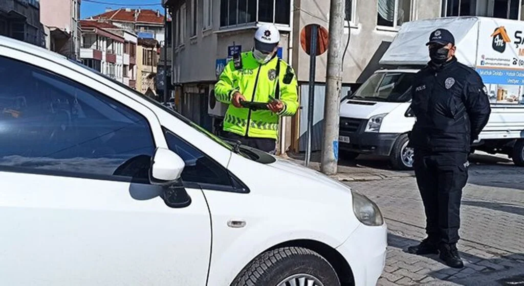 Trafik kurallarına uymayan sürücülere ceza