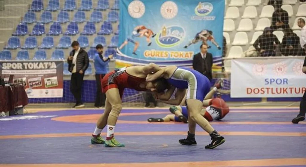 U20 Güreş Şampiyonası Başladı