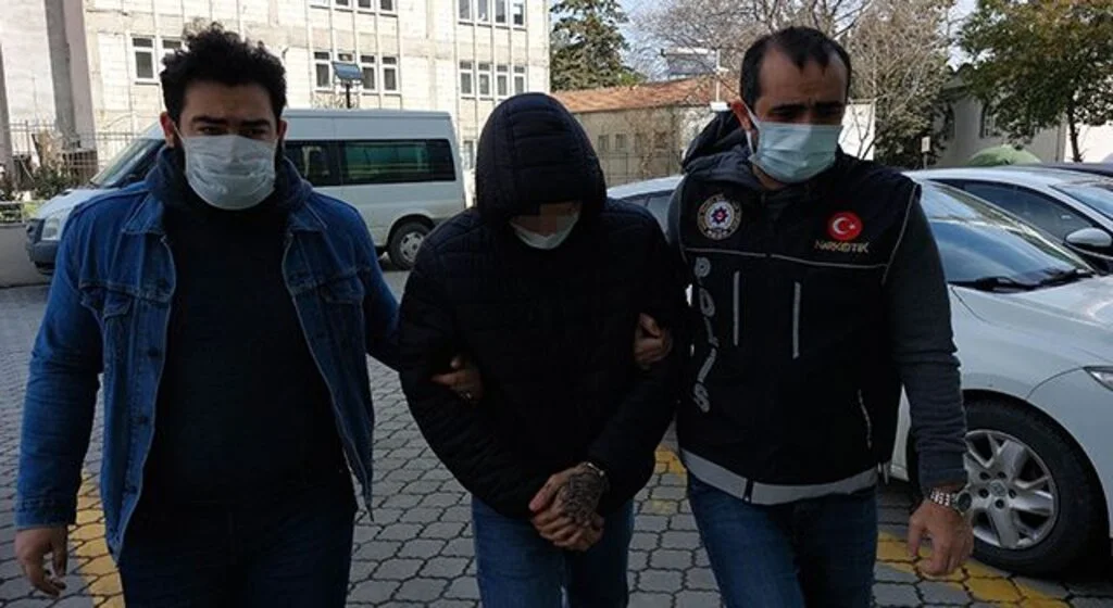 Uyuşturucu ticaretinden gözaltına alındı