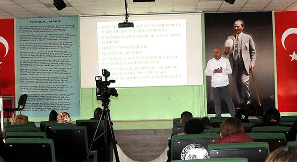 Velilere sorumluluk semineri 