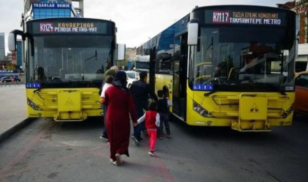 Arife günü yol ve köprü geçişleri ücretsiz mi? Bayramda otoyollar ve köprüler ücretsiz olacak mı?