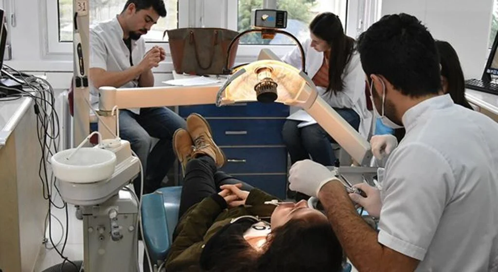 DEPAD’dan OMÜ Diş Hekimliği Fakültesi’ne tam akreditasyon