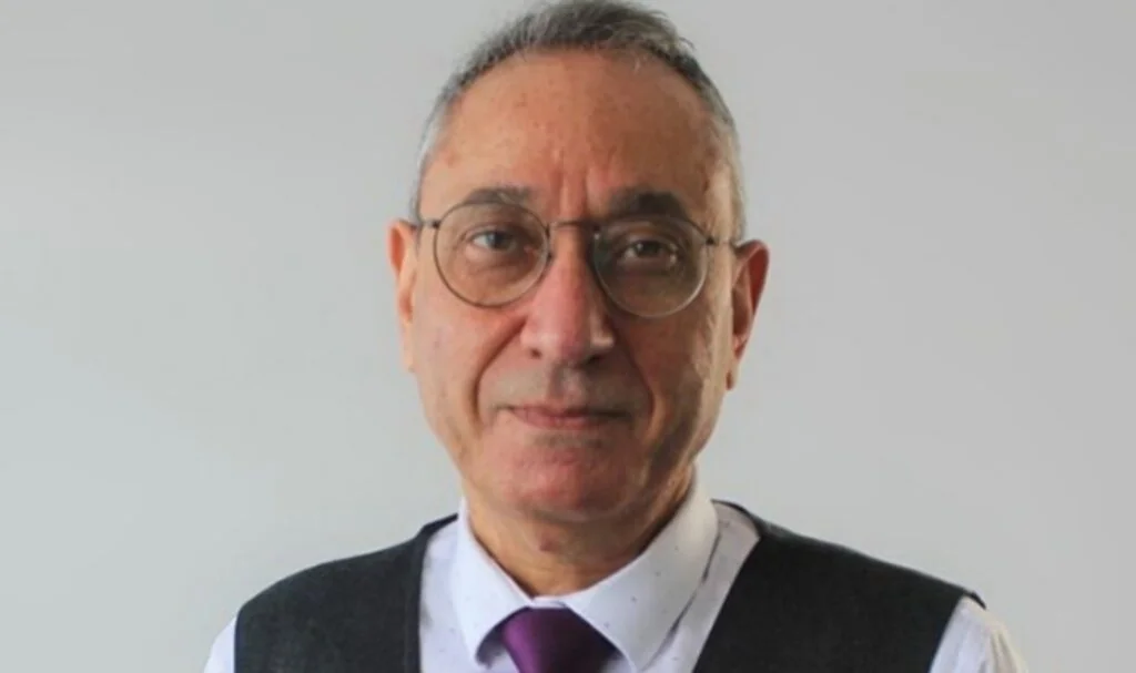 Dr. Dinççağ: “Çocukları şeker yerine sütlü yiyeceklere alıştıralım”