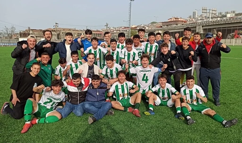 Elit U18'de Çarşambaspor Türkiye Şampiyonasına Gitmeye Hak Kazandı