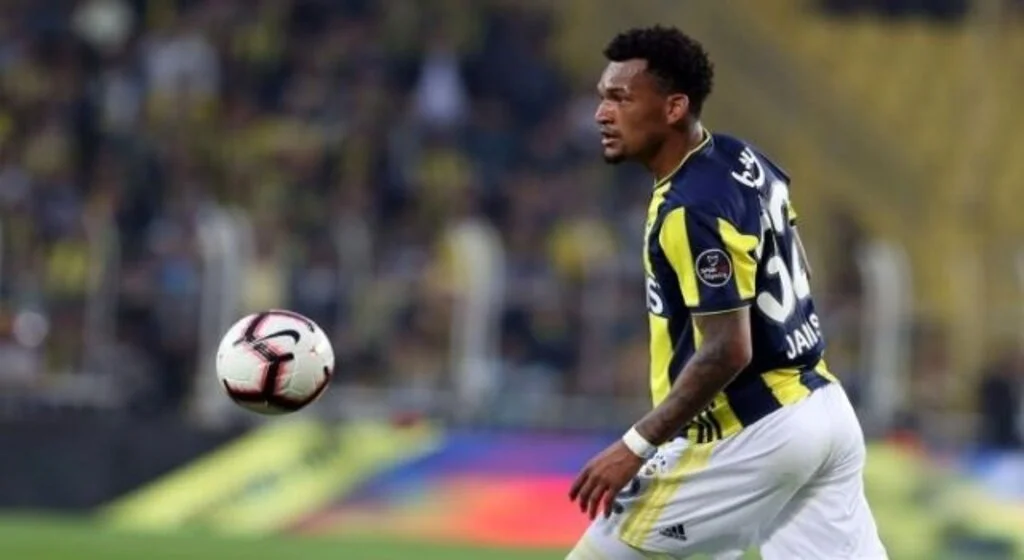 Fenerbahçe'nin Çin Süper Ligi'ndeki güçlü yükselişi !