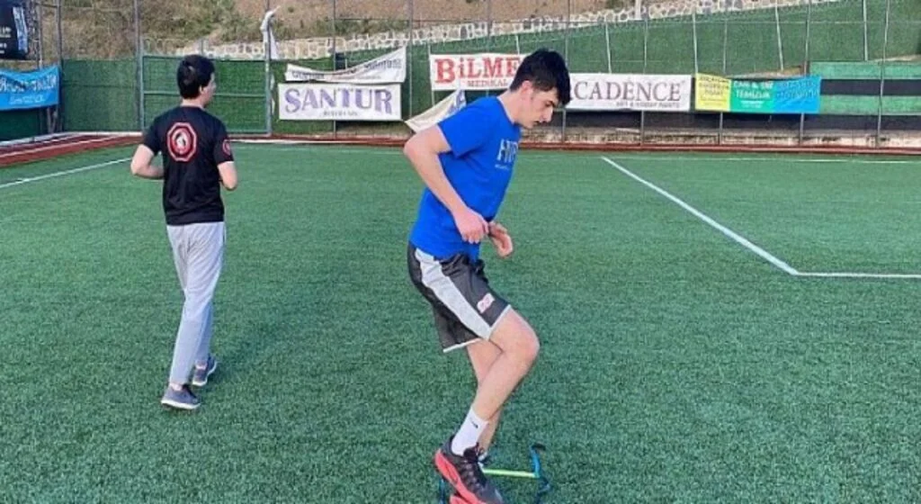 Gençler Hedeflerine Gölcük Belediyesi’nin Kurslarında Hazırlanıyor