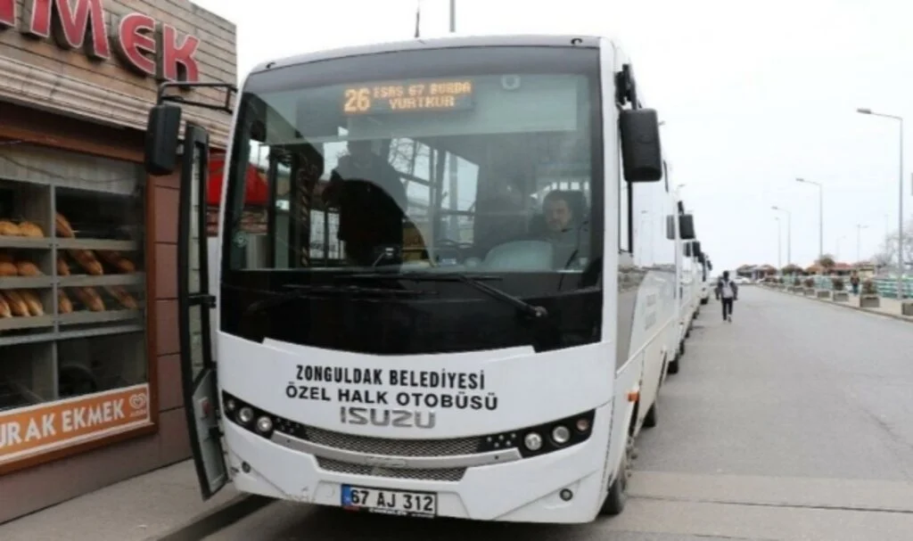 Halk otobüsüne zam yaptılar ama otobüs yok!