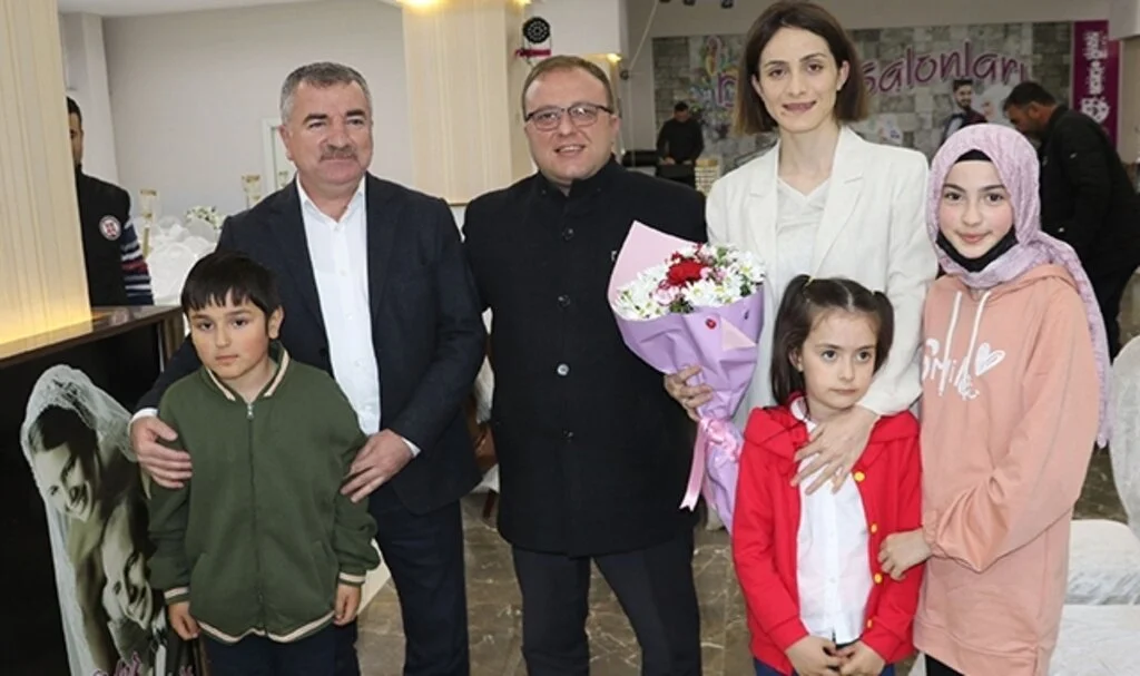 Havza Belediye Başkanı Özdemir: Kapımız herkese açık 