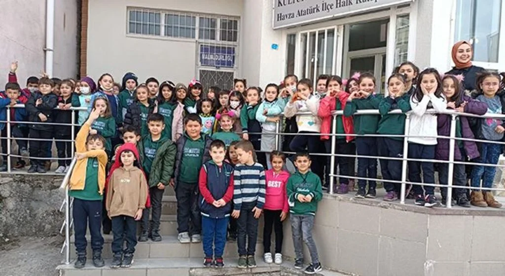 Havzalı öğrencilerden kütüphane ziyareti