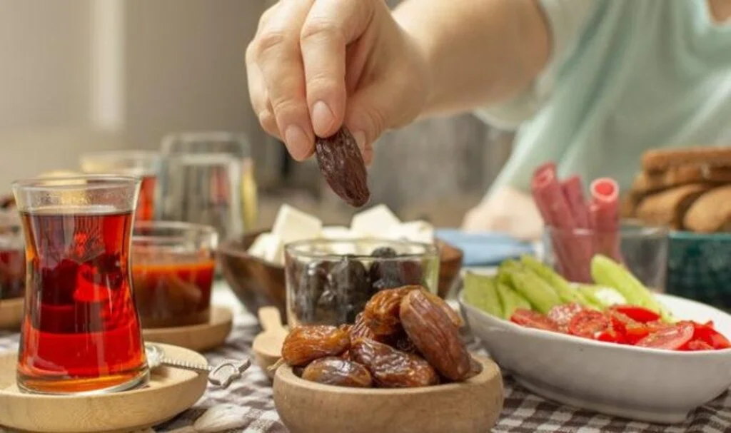 Hızlı Yemekten Kaçının İşte Sahurda Dikkat Edilmesi Gerekenler