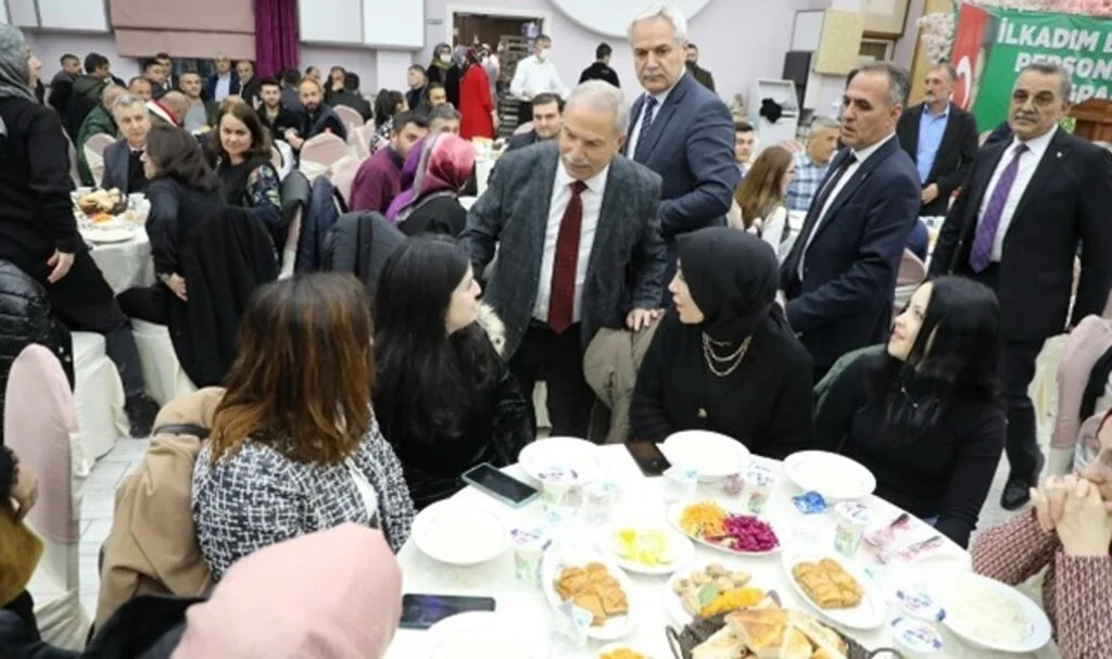 İlkadım Belediyesi Çalışanları Beraber İftar Açtı