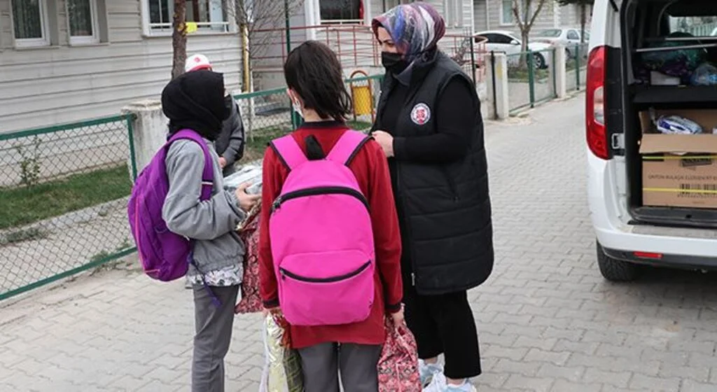 Öksüz ve yetimlerin hayalleri gerçek oldu 