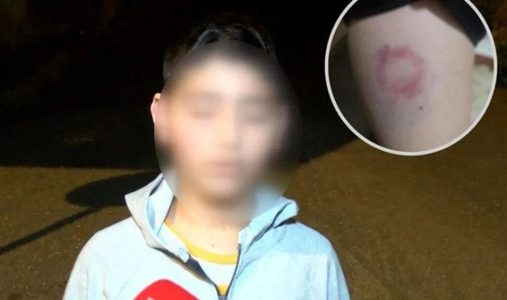Okuldan çıkan abi ile kız kardeş, dehşeti yaşadı! Yanlarında duran servisten inip, dövdüler
