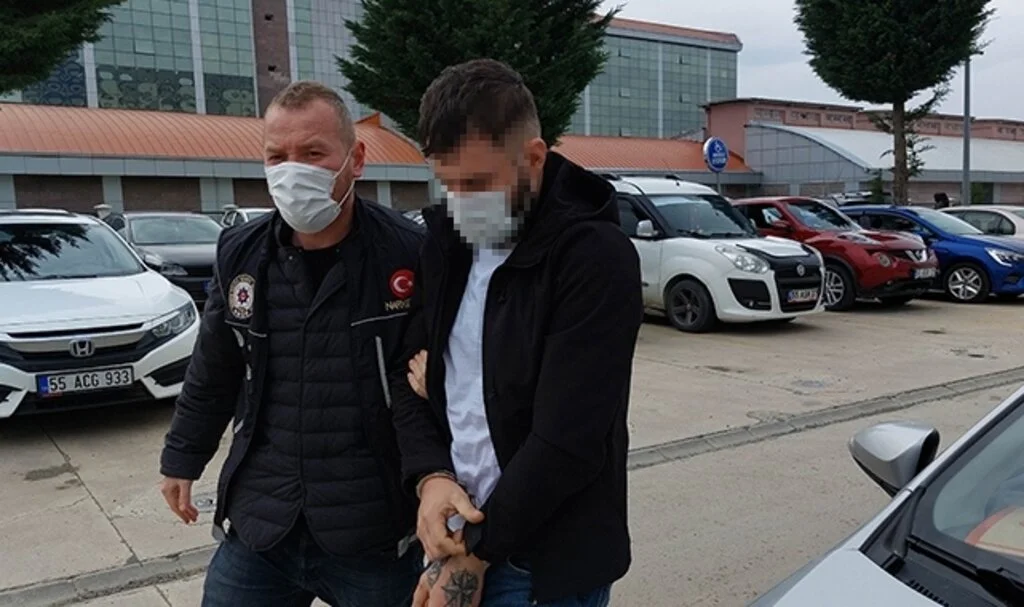 Samsun'da aracında eroin, metamfetamin ve bonzai ele geçen şahıs tutuklandı