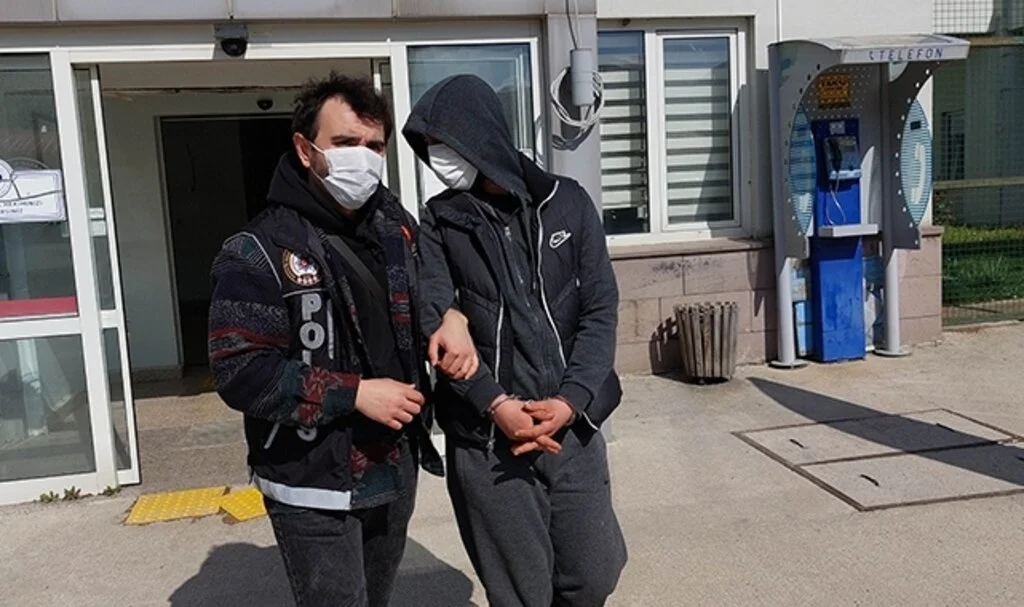 Samsun'da Şüphe üzerine üzerinde metamfetamin ele geçen şahıs tutuklandı
