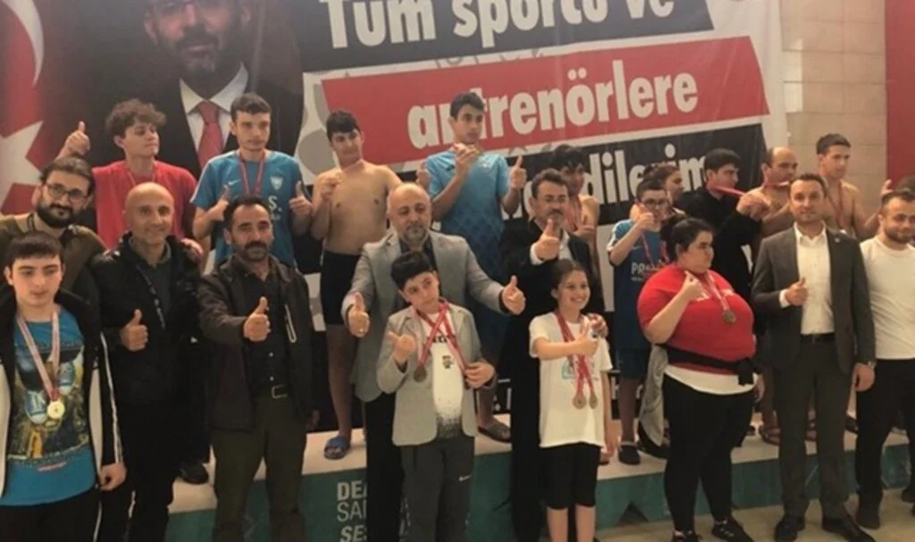 Samsun'da Yüzme Şampiyonası Sona Erdi