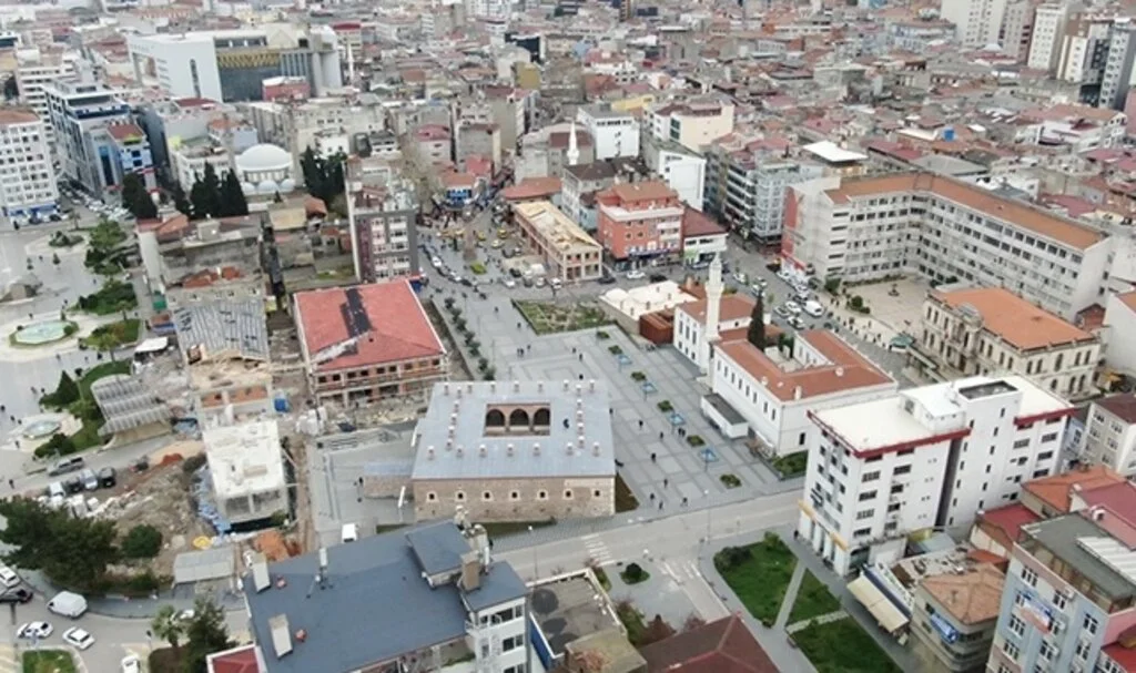 Samsun Saathane Meydanı’na yeniden kavuşuyor