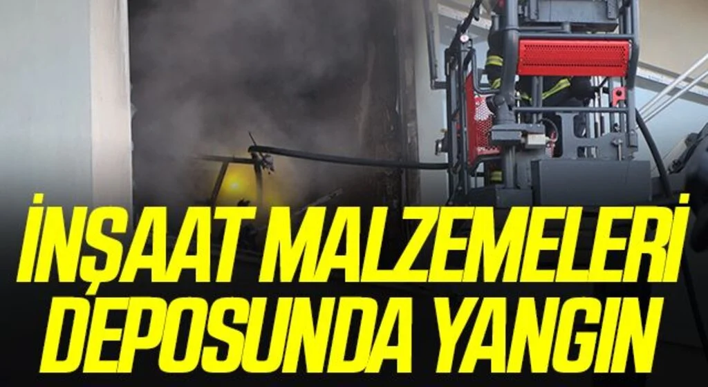 Samsun'da İnşaat malzemeleri deposunda yangın