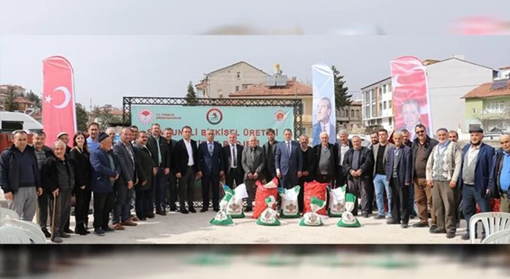 Samsun'da üreticiye patates ve kuru fasulye tohumluğu dağıtımı