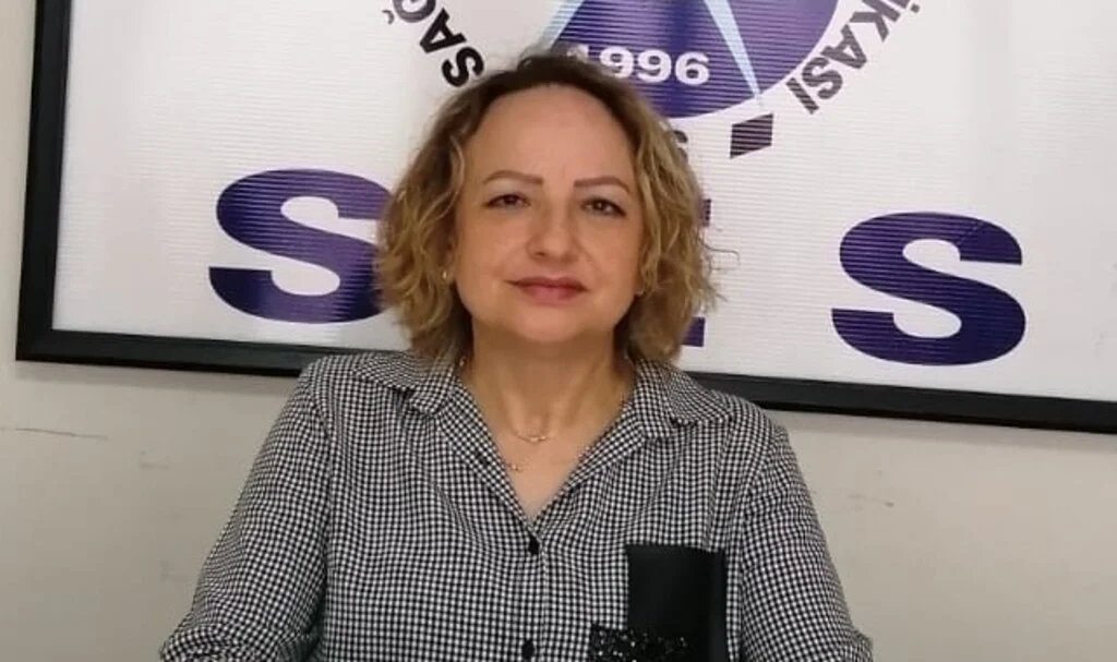 SES Samsun Şube Başkanı Aysel Ocak: Ebeler haklarını istiyor 
