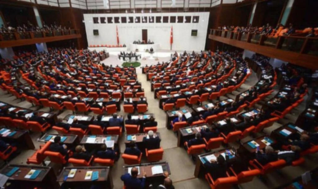 TL'ye geçen şirkete vergi istisnası geliyor