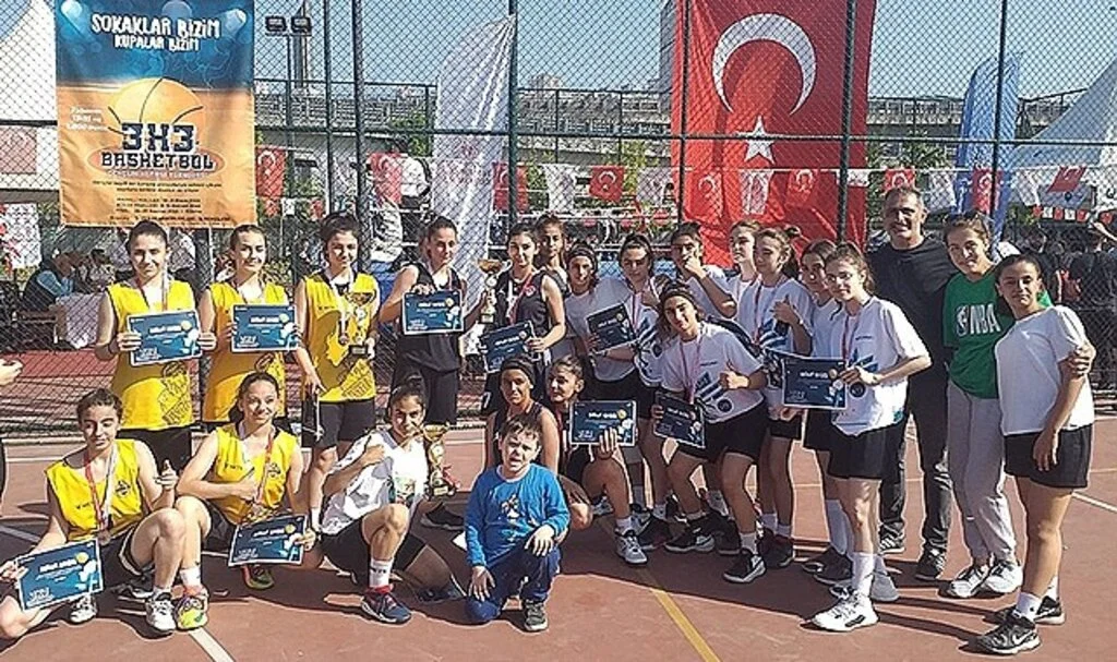 3X3 Basketbol Turnuvası Sona Erdi