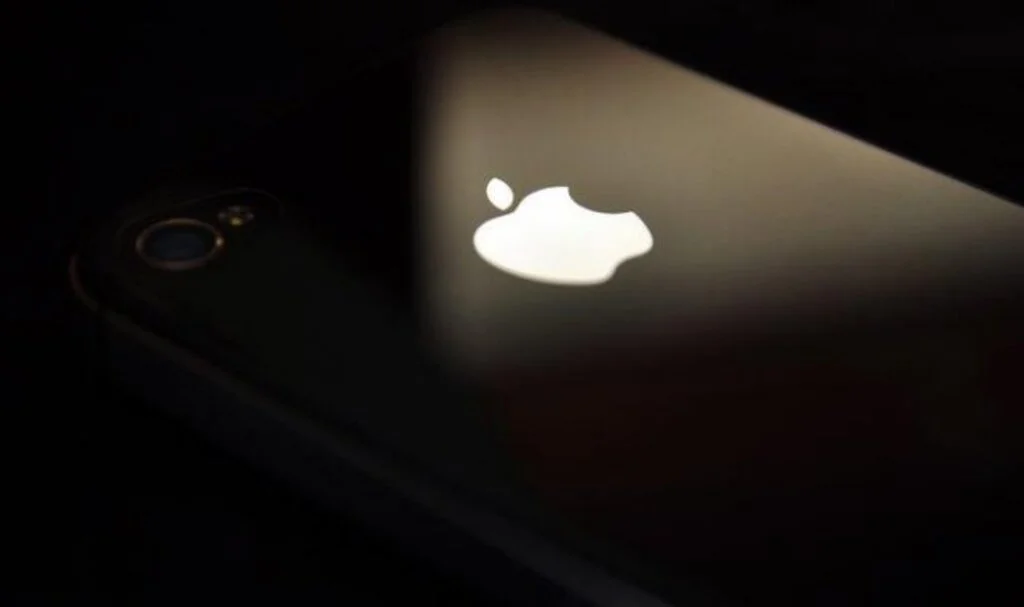 AB'den Apple'a dev suçlama! Eğer kanıtlanırsa...