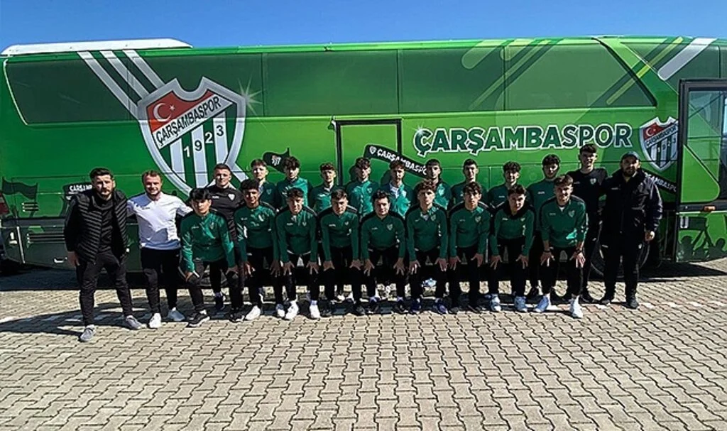 Atakum Belediyespor ve Çarşambaspor Grup Maçları İçin Yola Çıktılar