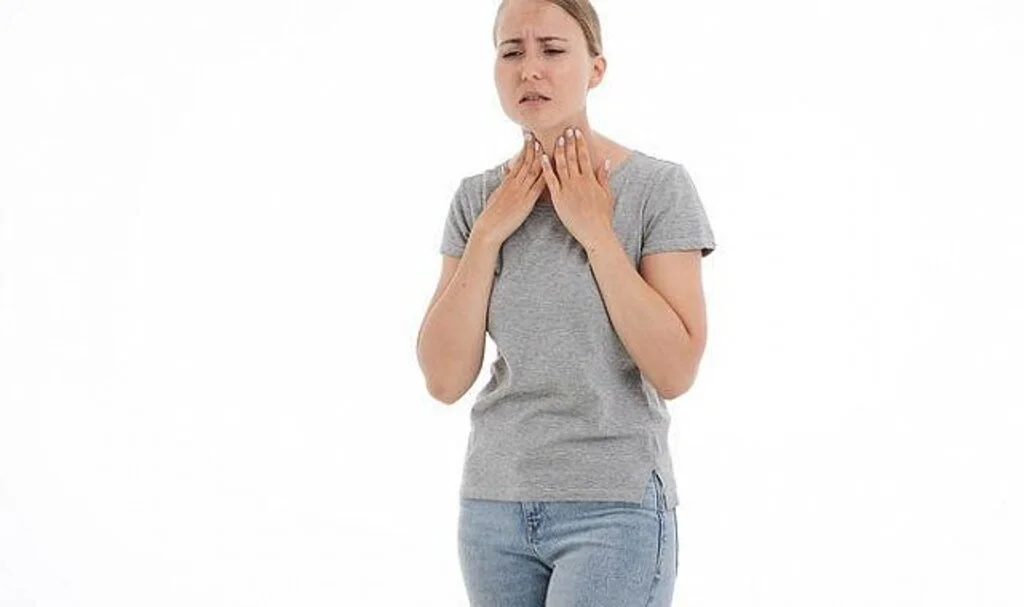 Boğaz yanmasına ne iyi gelir? Boğaz yanması evde tedavi ile nasıl geçer?