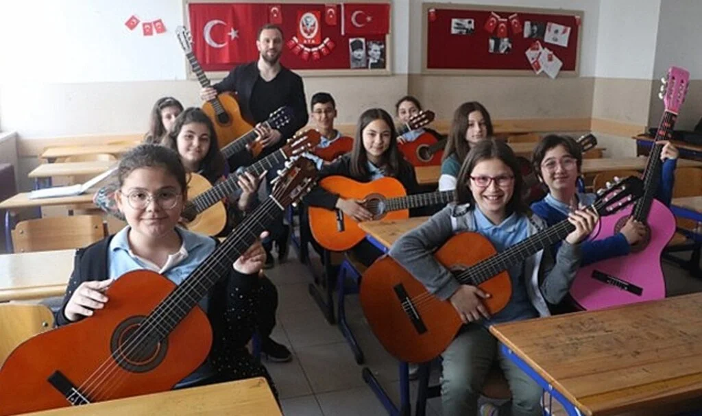 Bu okuldaki öğrenciler eve gitmek istemiyor