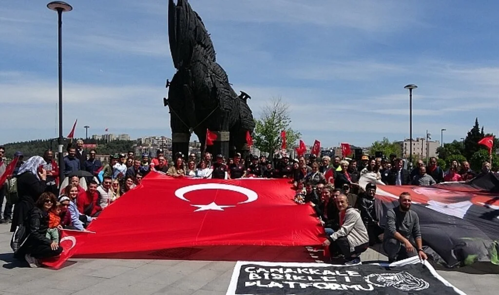 Çanakkaleli Gençler Samsun’a Pedal Çeviriyor