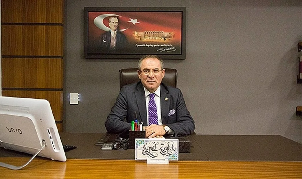 CHP Samsun Milletvekili Kemal Zeybek: Gençlere güveniyoruz 