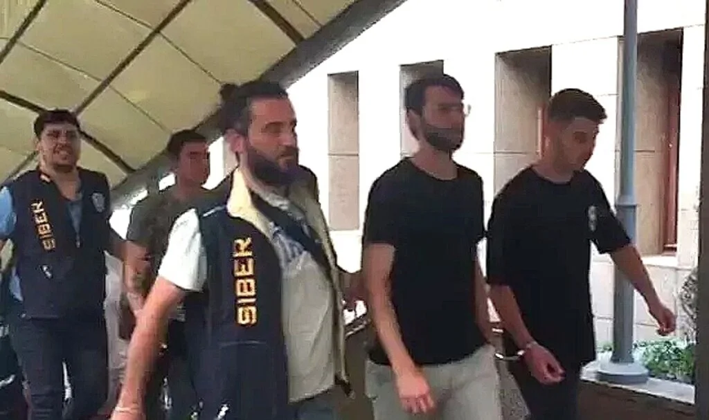 Dudak Uçuklatan Vurgun! 