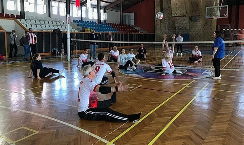 Engellilerden Gösteri Maçı