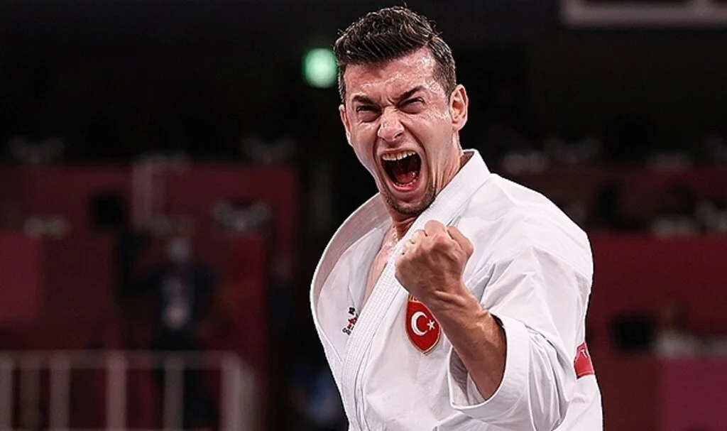 Erkek Kata Milli Takımı Avrupa Büyükler Karate Şampiyonası'nda altın madalya kazandı