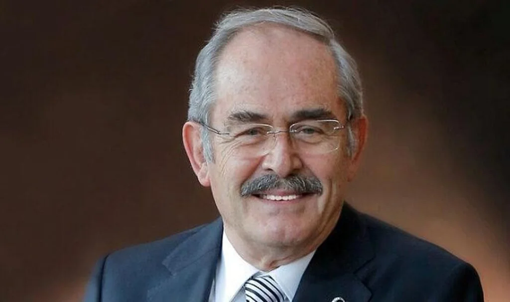 Eskişehir Büyükşehir Belediye Başkanı Yılmaz Büyükerşen kimdir? Yılmaz Büyükerşen koronavirüse mi yakalandı? Sağlık durumu nasıl?