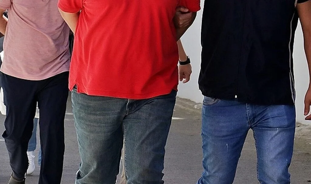 FETÖ/PDY operasyonlarında 34 şüpheli gözaltına alındı