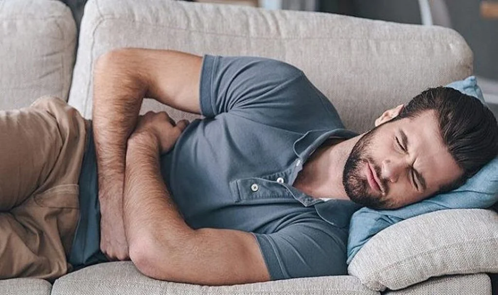 Geçmeyen ağrılarınızın nedeni bu hastalık olabilir! Apandisit sanılıyor…