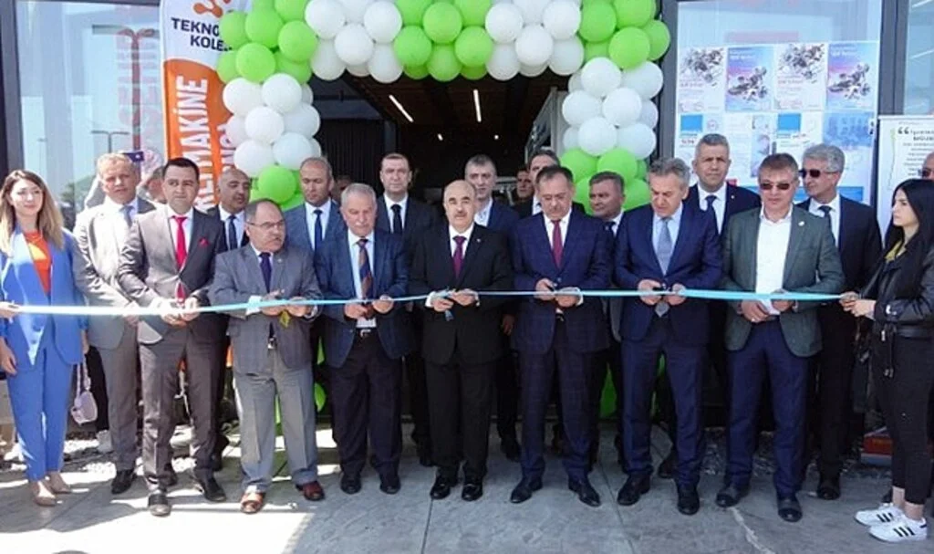 Meslek liseleri projeleriyle görücüye çıktı