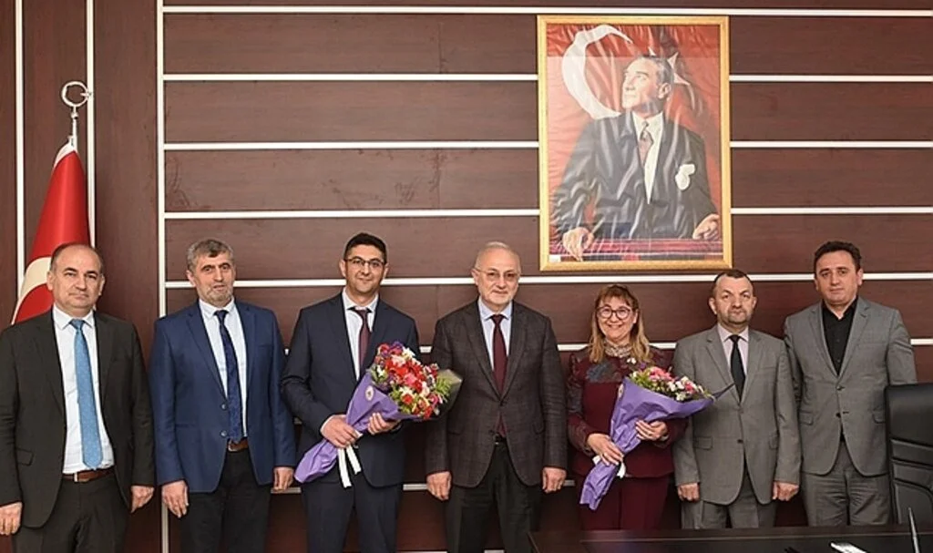 OMÜ Rektörü Prof. Dr. Yavuz Ünal: "Üretilen bilgide yabancı dil şart"