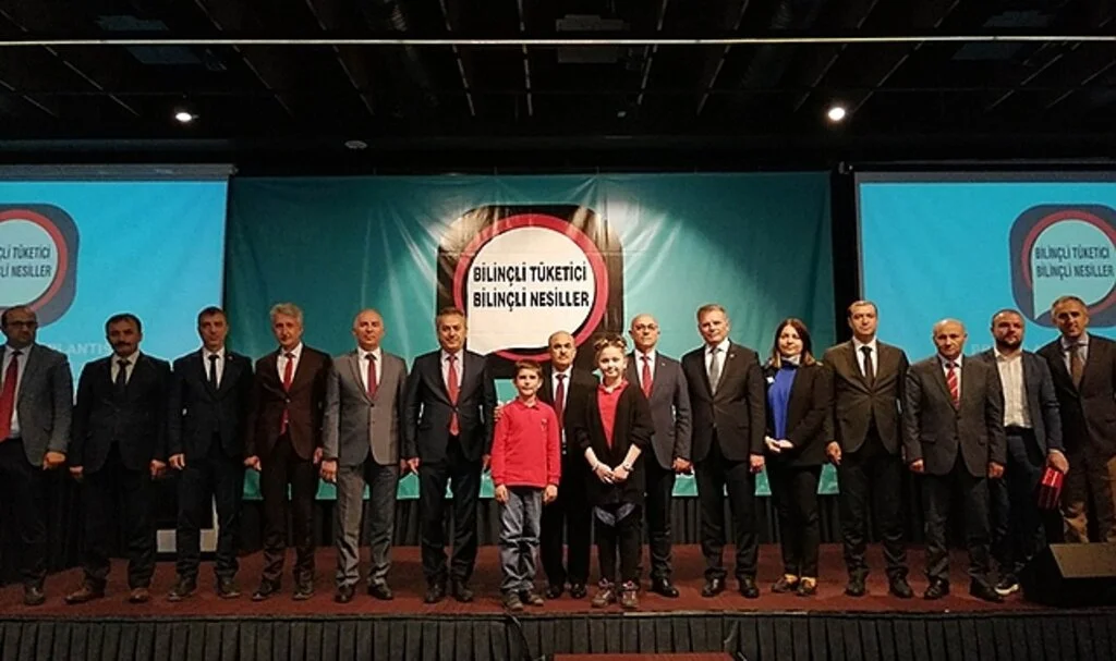 Polisimiz 'Etiket' İnceledi