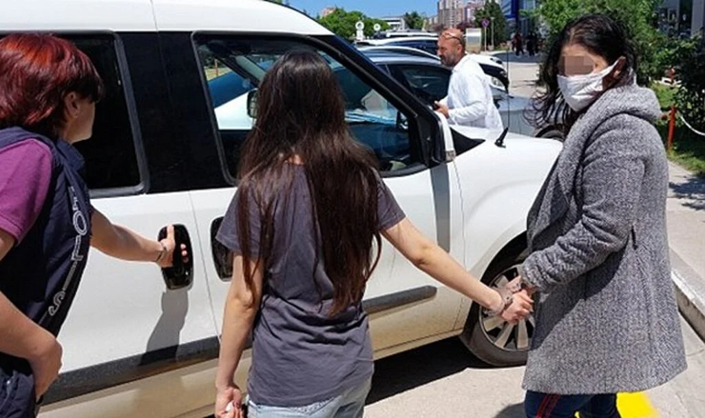 Samsun'da 2 kadın gasptan tutuklandı