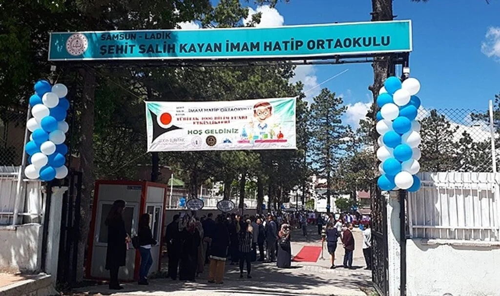 Samsun'da Ladik'te Bilim Fuarı