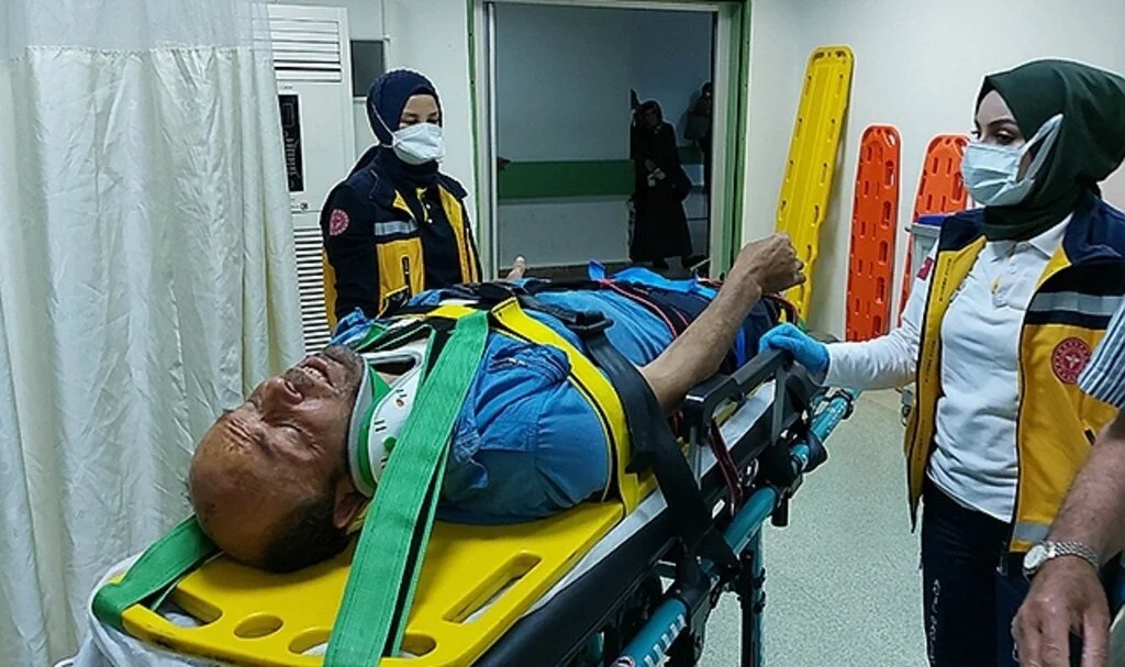 Samsun'da Ormanda Kestiği Ağaç Üzerine Düştü