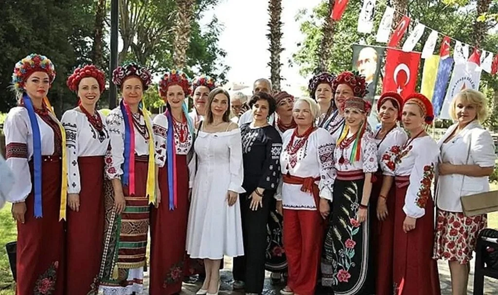  Samsun'da Ukraynalılar 'Nakış Günü'nde buluştu